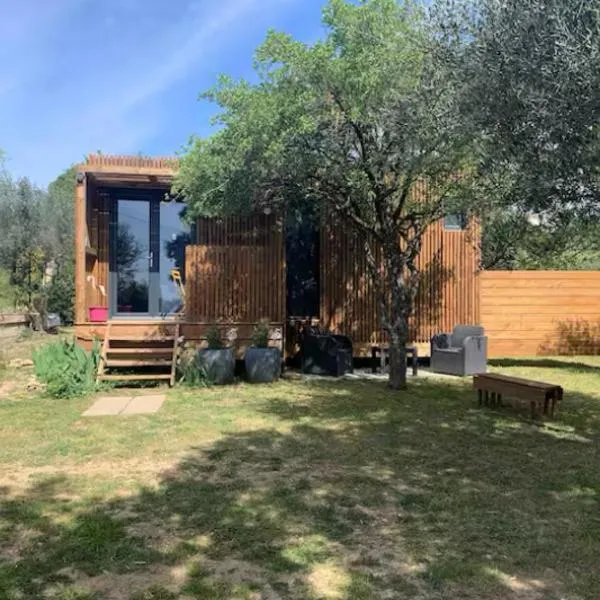 La chambre des oliviers, hotel v destinácii Aubais