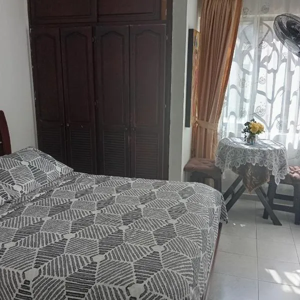 Habitación Conj parque San Agustín, Floridablanca, Hotel in Floridablanca