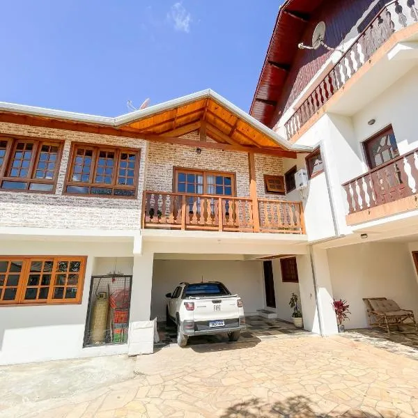 Apartamentos da Jo, hotel in Monte Verde