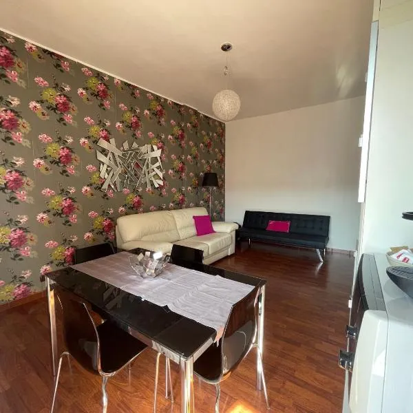 MMBook Casa Zucca Rho Fiera Milano, hotel v destinácii Rho