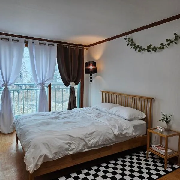 Tov Stay SPC, hotel v destinaci Pchjongtchek