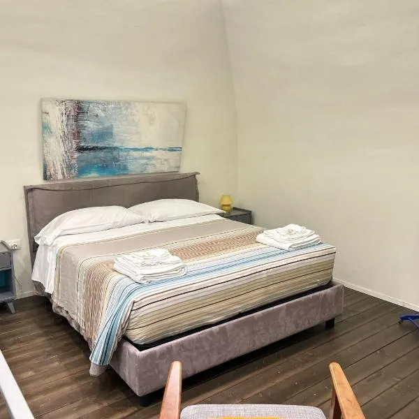 SanBiagio, 25 Guesthouse, готель у Неаполі