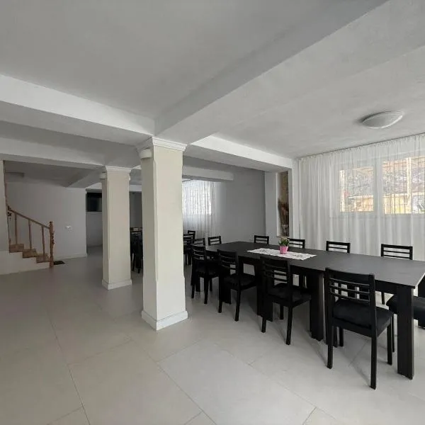 Casa Maya, hotelli kohteessa Băile Govora