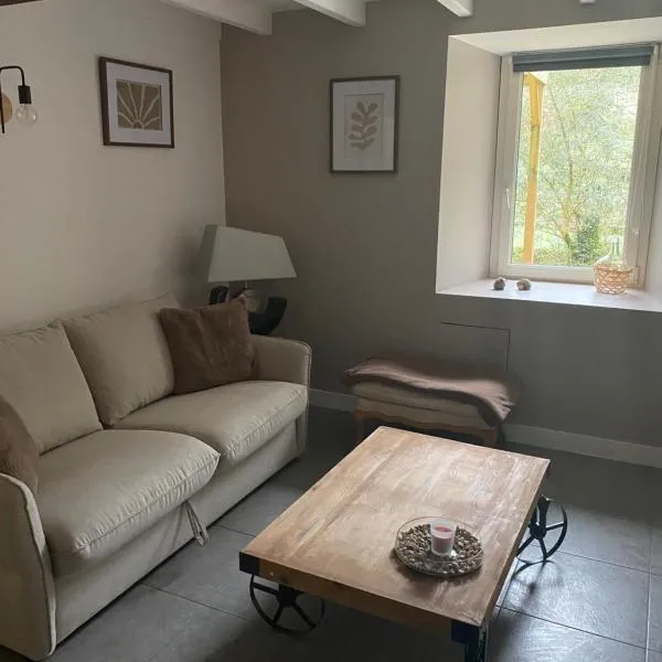 les rives du Lay gîte Joly, hotel em Le Boupère