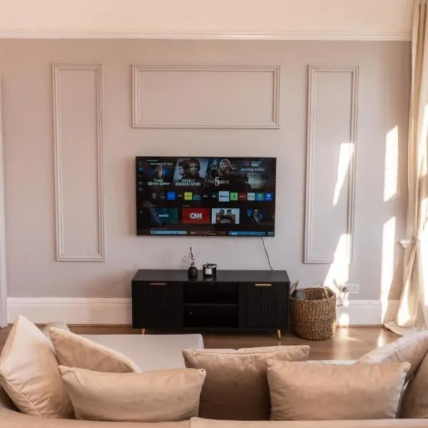 Luxuria Apartments 2- Bedroom Luxury Apartment, hotel in Leicester