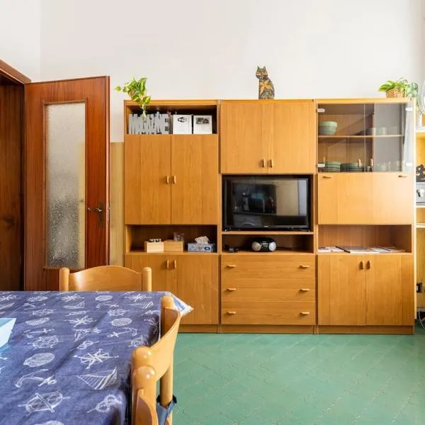 Appartamento Agata Deiva Marina 100 mt dal mare, hotel v destinácii Deiva Marina