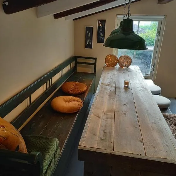 Kleine Buurt aan het Water, hotel sa Lettelbert