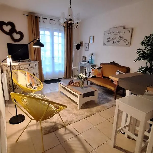 aux portes de Montluçon, hotel em Lamaids