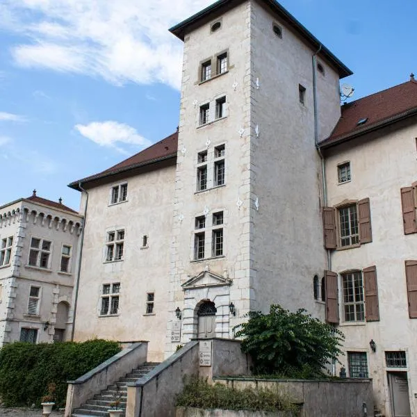 Tempologis - Chateau de la Rochette, hotel v destinaci Fontaine