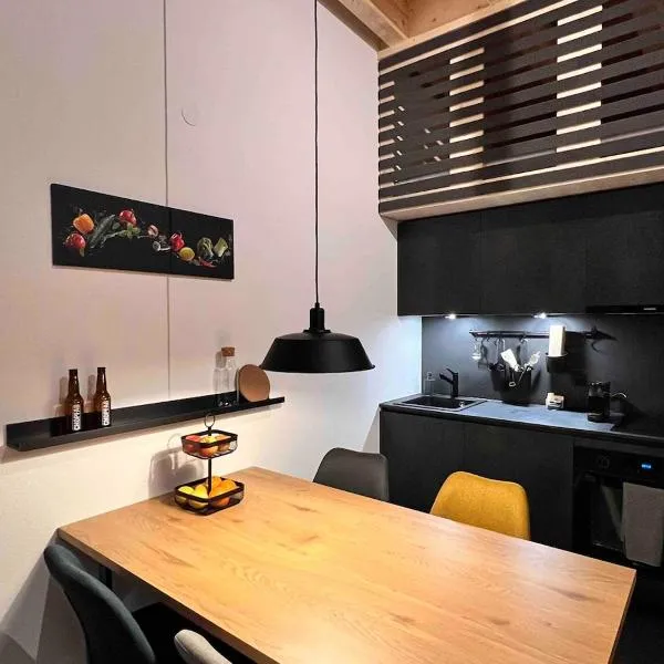 studio suite 3 im Fresh Cube, hotel v destinaci Lalden
