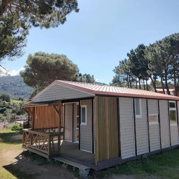 Camping TIKITI, hotel v destinaci Propriano