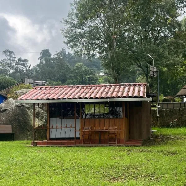 Cabañita en el Parque Natural Ecocenter, hotel v destinaci Santandercito