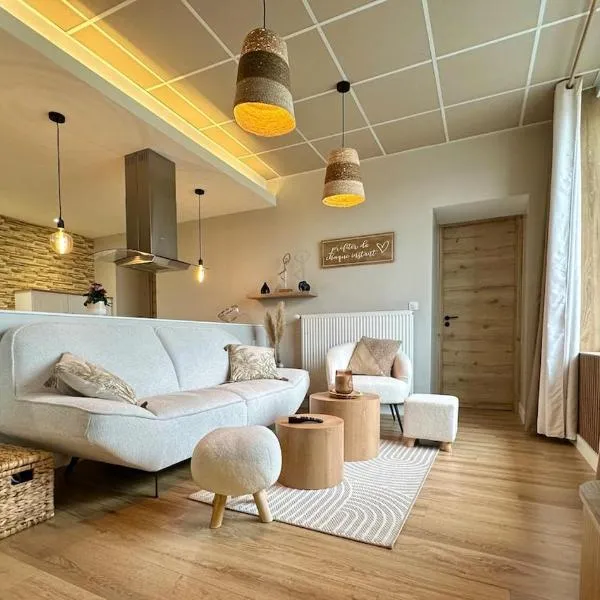 Au Gray des Flots, hotel v destinaci Gray