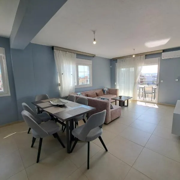 Stella Apartments, Hotel in Néa Péramos