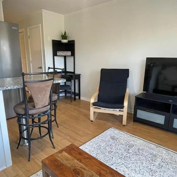 Coastal Getaway Oceanview Condo in Hilton Head, hotel en Hilton Head Island