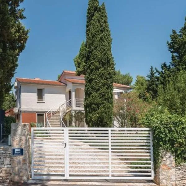 Ana, hotel a Premantura