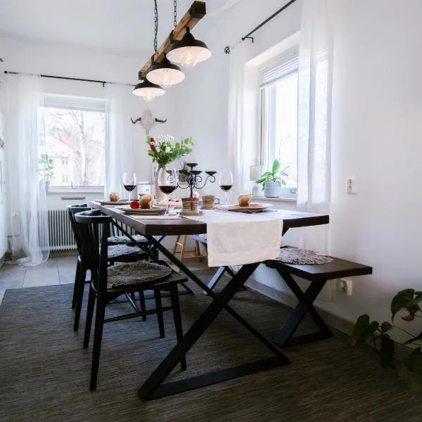 HaHa Nordic Home Partille Spacious 2BR Apartment near Center with Garden & Parking, hotel in Gothenburg
