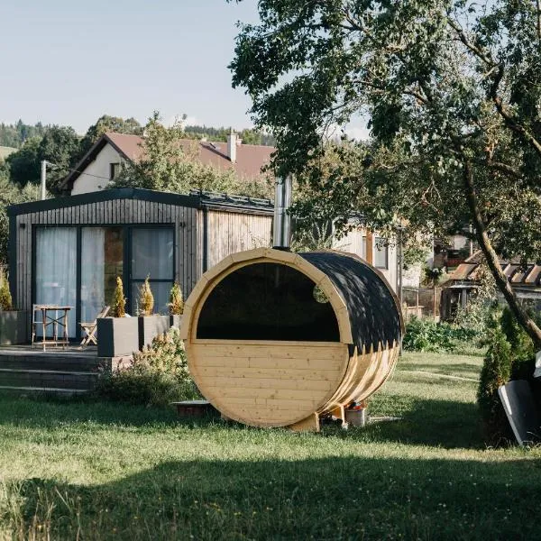 Moderné ubytovanie so saunou na liptovskom vidieku, ξενοδοχείο σε Liptovské Matiašovce