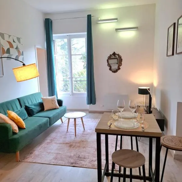 Appartement palace Bernascon, hotel in Aix-les-Bains