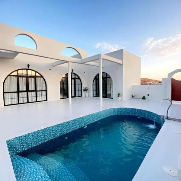 zahr albun villa, hotel v destinaci Al Raka