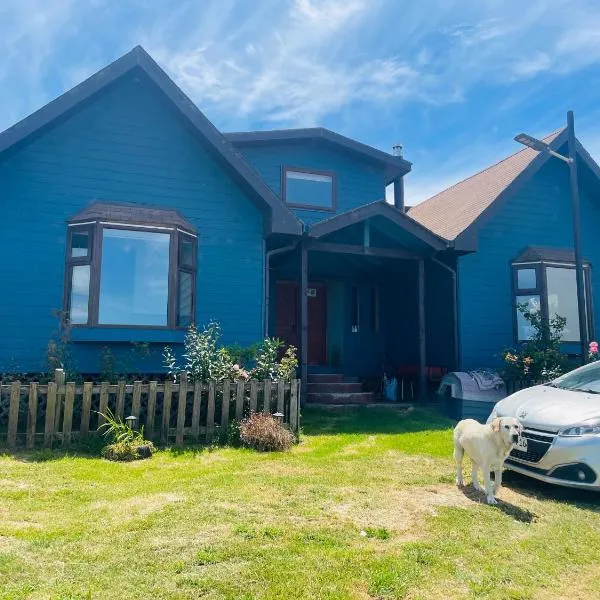 Casa Sra Oti, Tipo Hostal con vista al mar Puerto Montt - CHINQUIHUE, hotel en Puerto Montt