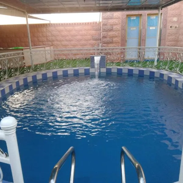 Green Resort Hotel AL khaburah, hotel v destinaci As Sarhāt