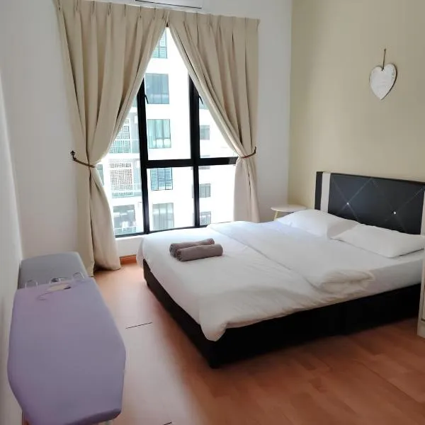 Paradigm Mall Platino Apartment 2BR 2FREE By Natol, hotel in Johor Bahru