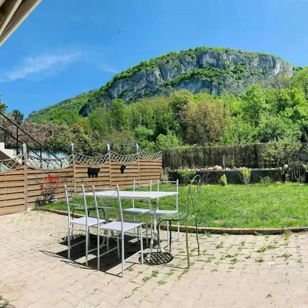 LE COCCOON AIN, hotel v destinaci Virignin