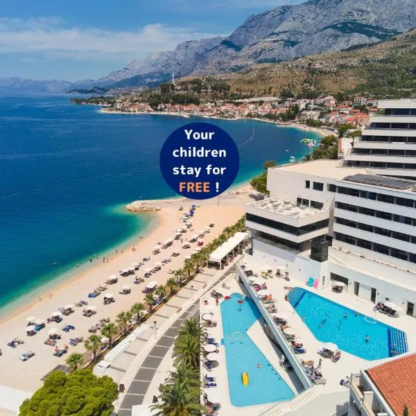 Medora Auri Family Beach Resort, hotel v Podgore