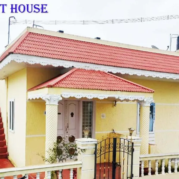 VJ HOME STAY Ooty, hotel di Ooty