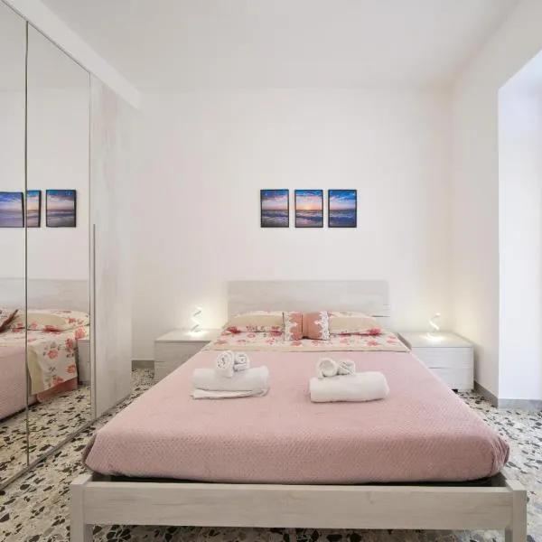 Casa Lulù - Appartamenti Ischia Centro, hotel v Ischii