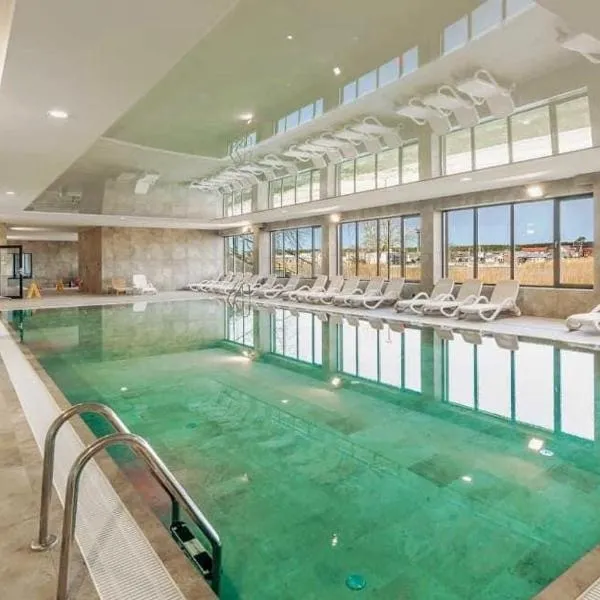 STAR Apartament & Spa 2 Dziwnów, hotel in Dziwnów