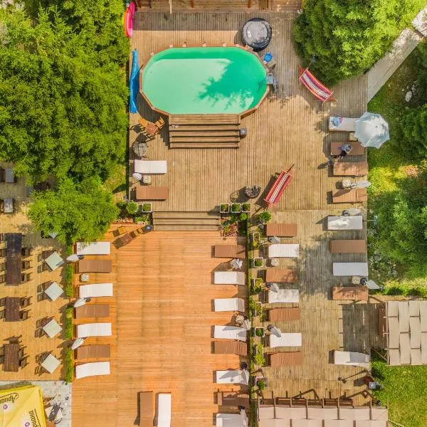 Villas Mura with SPA & Hot Swimming Pool, hotel Borovecben
