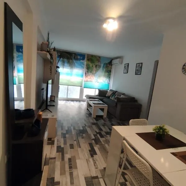 Apartamento Alhóndiga El Palo、マラガのホテル