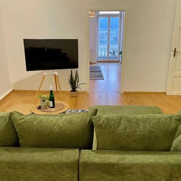 LaBed - Wohnen direkt an der Drosselgasse, stilvolle Ferienwohnung mit Rheinblick, hotel di Rudesheim am Rhein