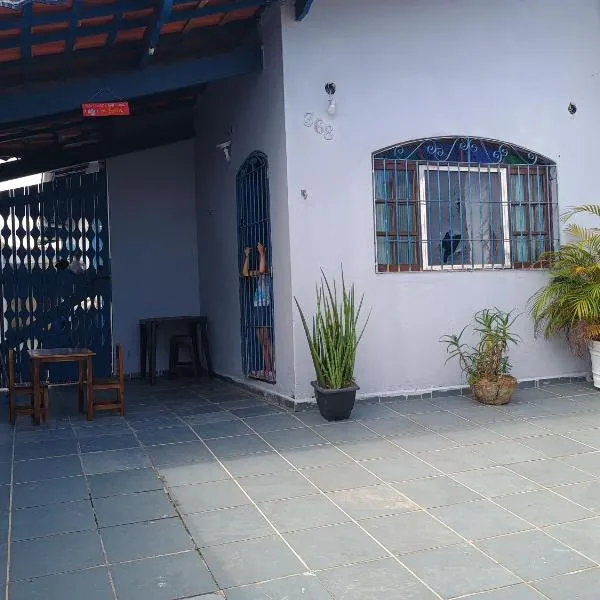 Casa na praia com suite para temporada, hotel di Mongagua