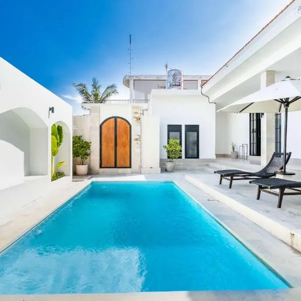 The R Villa Bratan - 3BR Serene Getaway in Canggu, hôtel à Canggu