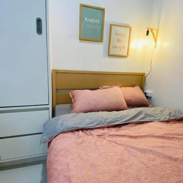 2 BR Condo near SM City Iloilo, hotel v destinaci Iloilo City