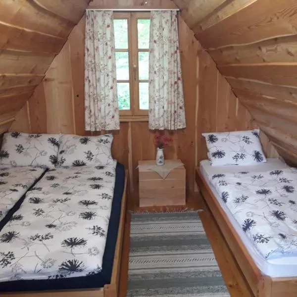 Glamping apartma Oaza miru, hotel v destinaci Preddvor
