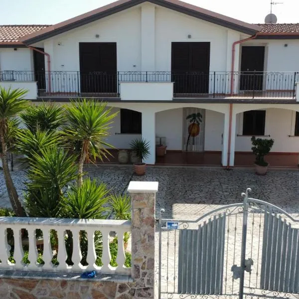 Villa Maria, hotel v destinaci Foce Varano