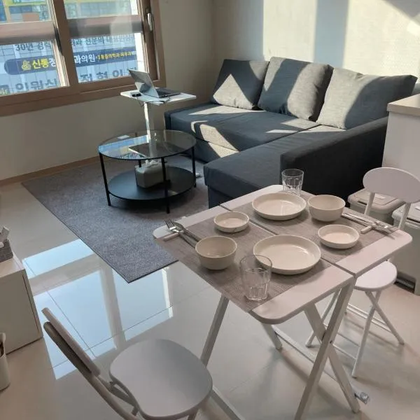 자이 레지던트 하우스 다산역 1분, hotel in Namyangju