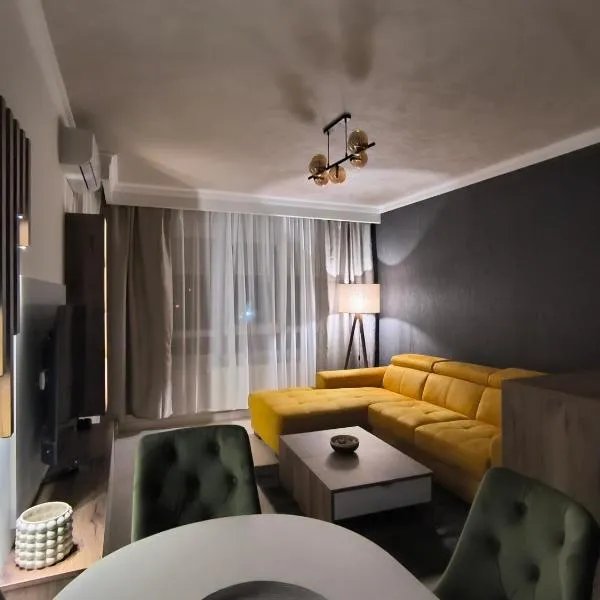 Mina Lux, hotel in Paraćin