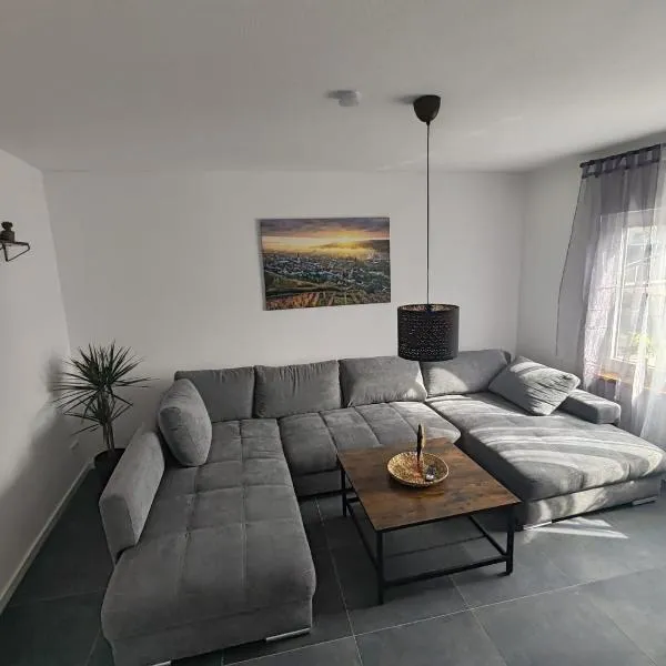 Ferienwohnung AnKe, hotel v destinaci Bad Neuenahr-Ahrweiler
