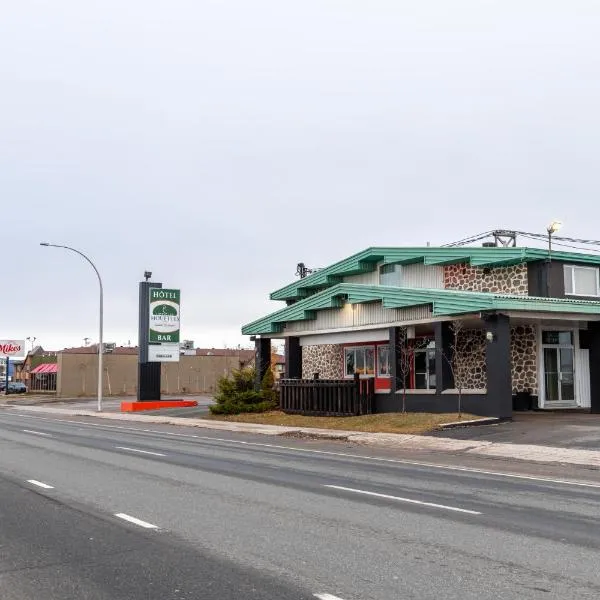 Hôtel Les Mouettes, hotel in Sept-Îles