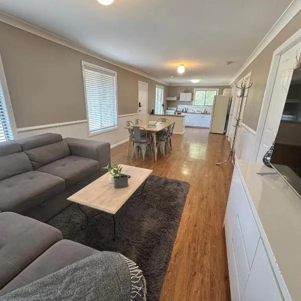 Singleton Rose Cottages, отель в городе Синглтон