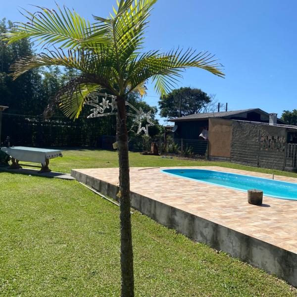 Casa com piscina sozinha no pátio para 7 pessoas 3 quartos - Foto 4