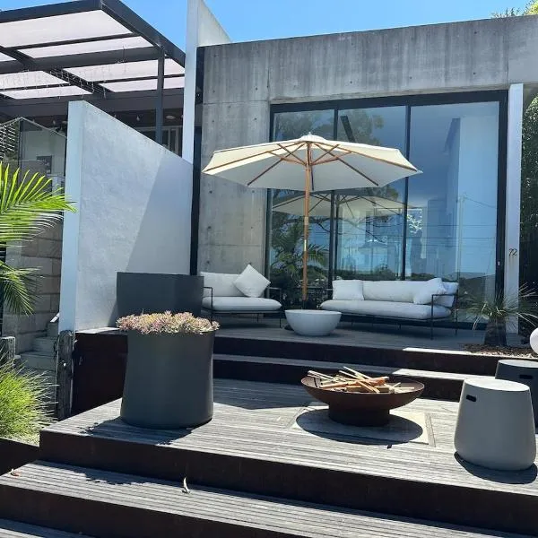 Phegans Bay Waterfront Haven, hotel in Blackwall