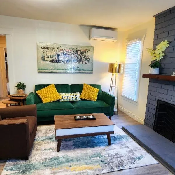 LAX House Near SoFi Stadium, Intuit Dome, YouTube Theater, The Kia Forum, Beaches, hotel in Inglewood