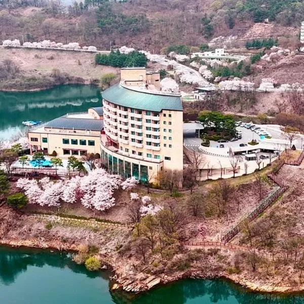 Cheongpung Resort, hotel v destinácii Jecheon