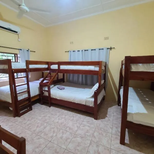 Adrenaline Lodge and Tours, hotel Livingstone-ban